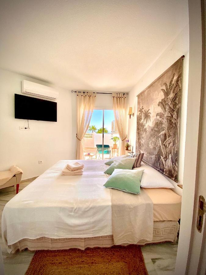Casa De Las Palmas Sitio de Calahonda Ngoại thất bức ảnh